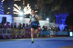 BIB: 460
                            <button type="button" onclick="openModal(15362291)" class="btn btn-primary btn-sm float-right btn-popup" data-toggle="modal" data-target=".modal-high-quality">
                        <i class="fas fa-shopping-cart"></i> Add to Cart
                    </button>
                                            <button type="button" onclick="isThisMe(15362291, true)" class="btn btn-success btn-sm float-right btn-popup btn-isme hidden" data-toggle="tooltip" data-placement="bottom" title="นี่คือรูปของคุณใช่ไหม คลิกที่นี่เพื่อเอาเข้าอัลบั้ม">
                        <i class="fas fa-plus"></i> Add to album
                    </button>
                    <button type="button" onclick="isThisMe(15362291, false)" class="btn btn-warning btn-sm float-right btn-popup btn-isnotme hidden">
                        <i class="fas fa-ban"></i> Remove from album
                    </button>