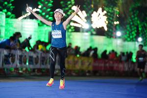 BIB: 42950
                            <button type="button" onclick="openModal(14171594)" class="btn btn-primary btn-sm float-right btn-popup" data-toggle="modal" data-target=".modal-high-quality">
                        <i class="fas fa-shopping-cart"></i> Add to Cart
                    </button>
                                            <button type="button" onclick="isThisMe(14171594, true)" class="btn btn-success btn-sm float-right btn-popup btn-isme hidden" data-toggle="tooltip" data-placement="bottom" title="นี่คือรูปของคุณใช่ไหม คลิกที่นี่เพื่อเอาเข้าอัลบั้ม">
                        <i class="fas fa-plus"></i> Add to album
                    </button>
                    <button type="button" onclick="isThisMe(14171594, false)" class="btn btn-warning btn-sm float-right btn-popup btn-isnotme hidden">
                        <i class="fas fa-ban"></i> Remove from album
                    </button>