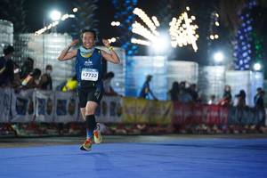 BIB: 47722
                            <button type="button" onclick="openModal(14249571)" class="btn btn-primary btn-sm float-right btn-popup" data-toggle="modal" data-target=".modal-high-quality">
                        <i class="fas fa-shopping-cart"></i> Add to Cart
                    </button>
                                            <button type="button" onclick="isThisMe(14249571, true)" class="btn btn-success btn-sm float-right btn-popup btn-isme hidden" data-toggle="tooltip" data-placement="bottom" title="นี่คือรูปของคุณใช่ไหม คลิกที่นี่เพื่อเอาเข้าอัลบั้ม">
                        <i class="fas fa-plus"></i> Add to album
                    </button>
                    <button type="button" onclick="isThisMe(14249571, false)" class="btn btn-warning btn-sm float-right btn-popup btn-isnotme hidden">
                        <i class="fas fa-ban"></i> Remove from album
                    </button>