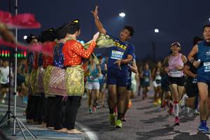 BIB: 45585, 7890
                            <button type="button" onclick="openModal(13851554)" class="btn btn-primary btn-sm float-right btn-popup" data-toggle="modal" data-target=".modal-high-quality">
                        <i class="fas fa-shopping-cart"></i> Add to Cart
                    </button>
                                            <button type="button" onclick="isThisMe(13851554, true)" class="btn btn-success btn-sm float-right btn-popup btn-isme hidden" data-toggle="tooltip" data-placement="bottom" title="นี่คือรูปของคุณใช่ไหม คลิกที่นี่เพื่อเอาเข้าอัลบั้ม">
                        <i class="fas fa-plus"></i> Add to album
                    </button>
                    <button type="button" onclick="isThisMe(13851554, false)" class="btn btn-warning btn-sm float-right btn-popup btn-isnotme hidden">
                        <i class="fas fa-ban"></i> Remove from album
                    </button>