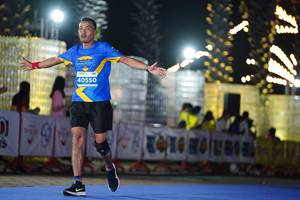 BIB: 40550
                            <button type="button" onclick="openModal(14217074)" class="btn btn-primary btn-sm float-right btn-popup" data-toggle="modal" data-target=".modal-high-quality">
                        <i class="fas fa-shopping-cart"></i> Add to Cart
                    </button>
                                            <button type="button" onclick="isThisMe(14217074, true)" class="btn btn-success btn-sm float-right btn-popup btn-isme hidden" data-toggle="tooltip" data-placement="bottom" title="นี่คือรูปของคุณใช่ไหม คลิกที่นี่เพื่อเอาเข้าอัลบั้ม">
                        <i class="fas fa-plus"></i> Add to album
                    </button>
                    <button type="button" onclick="isThisMe(14217074, false)" class="btn btn-warning btn-sm float-right btn-popup btn-isnotme hidden">
                        <i class="fas fa-ban"></i> Remove from album
                    </button>