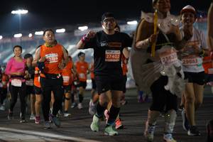 BIB: 0339, 27402, 23620, 29683, 22871
                            <button type="button" onclick="openModal(13889457)" class="btn btn-primary btn-sm float-right btn-popup" data-toggle="modal" data-target=".modal-high-quality">
                        <i class="fas fa-shopping-cart"></i> Add to Cart
                    </button>
                                            <button type="button" onclick="isThisMe(13889457, true)" class="btn btn-success btn-sm float-right btn-popup btn-isme hidden" data-toggle="tooltip" data-placement="bottom" title="นี่คือรูปของคุณใช่ไหม คลิกที่นี่เพื่อเอาเข้าอัลบั้ม">
                        <i class="fas fa-plus"></i> Add to album
                    </button>
                    <button type="button" onclick="isThisMe(13889457, false)" class="btn btn-warning btn-sm float-right btn-popup btn-isnotme hidden">
                        <i class="fas fa-ban"></i> Remove from album
                    </button>