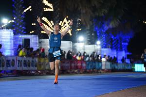 BIB: 95018
                            <button type="button" onclick="openModal(14063576)" class="btn btn-primary btn-sm float-right btn-popup" data-toggle="modal" data-target=".modal-high-quality">
                        <i class="fas fa-shopping-cart"></i> Add to Cart
                    </button>
                                            <button type="button" onclick="isThisMe(14063576, true)" class="btn btn-success btn-sm float-right btn-popup btn-isme hidden" data-toggle="tooltip" data-placement="bottom" title="นี่คือรูปของคุณใช่ไหม คลิกที่นี่เพื่อเอาเข้าอัลบั้ม">
                        <i class="fas fa-plus"></i> Add to album
                    </button>
                    <button type="button" onclick="isThisMe(14063576, false)" class="btn btn-warning btn-sm float-right btn-popup btn-isnotme hidden">
                        <i class="fas fa-ban"></i> Remove from album
                    </button>