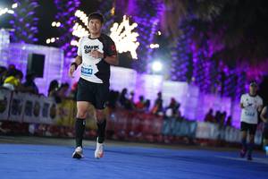 BIB: 964
                            <button type="button" onclick="openModal(14166527)" class="btn btn-primary btn-sm float-right btn-popup" data-toggle="modal" data-target=".modal-high-quality">
                        <i class="fas fa-shopping-cart"></i> Add to Cart
                    </button>
                                            <button type="button" onclick="isThisMe(14166527, true)" class="btn btn-success btn-sm float-right btn-popup btn-isme hidden" data-toggle="tooltip" data-placement="bottom" title="นี่คือรูปของคุณใช่ไหม คลิกที่นี่เพื่อเอาเข้าอัลบั้ม">
                        <i class="fas fa-plus"></i> Add to album
                    </button>
                    <button type="button" onclick="isThisMe(14166527, false)" class="btn btn-warning btn-sm float-right btn-popup btn-isnotme hidden">
                        <i class="fas fa-ban"></i> Remove from album
                    </button>