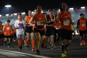 BIB: 28151, 2363
                            <button type="button" onclick="openModal(13880327)" class="btn btn-primary btn-sm float-right btn-popup" data-toggle="modal" data-target=".modal-high-quality">
                        <i class="fas fa-shopping-cart"></i> Add to Cart
                    </button>
                                            <button type="button" onclick="isThisMe(13880327, true)" class="btn btn-success btn-sm float-right btn-popup btn-isme hidden" data-toggle="tooltip" data-placement="bottom" title="นี่คือรูปของคุณใช่ไหม คลิกที่นี่เพื่อเอาเข้าอัลบั้ม">
                        <i class="fas fa-plus"></i> Add to album
                    </button>
                    <button type="button" onclick="isThisMe(13880327, false)" class="btn btn-warning btn-sm float-right btn-popup btn-isnotme hidden">
                        <i class="fas fa-ban"></i> Remove from album
                    </button>