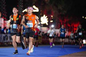 BIB: 42195, 47207, 5560
                            <button type="button" onclick="openModal(14184015)" class="btn btn-primary btn-sm float-right btn-popup" data-toggle="modal" data-target=".modal-high-quality">
                        <i class="fas fa-shopping-cart"></i> Add to Cart
                    </button>
                                            <button type="button" onclick="isThisMe(14184015, true)" class="btn btn-success btn-sm float-right btn-popup btn-isme hidden" data-toggle="tooltip" data-placement="bottom" title="นี่คือรูปของคุณใช่ไหม คลิกที่นี่เพื่อเอาเข้าอัลบั้ม">
                        <i class="fas fa-plus"></i> Add to album
                    </button>
                    <button type="button" onclick="isThisMe(14184015, false)" class="btn btn-warning btn-sm float-right btn-popup btn-isnotme hidden">
                        <i class="fas fa-ban"></i> Remove from album
                    </button>