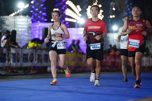 BIB: 424, 46955, 4270, 10200
                            <button type="button" onclick="openModal(14246829)" class="btn btn-primary btn-sm float-right btn-popup" data-toggle="modal" data-target=".modal-high-quality">
                        <i class="fas fa-shopping-cart"></i> Add to Cart
                    </button>
                                            <button type="button" onclick="isThisMe(14246829, true)" class="btn btn-success btn-sm float-right btn-popup btn-isme hidden" data-toggle="tooltip" data-placement="bottom" title="นี่คือรูปของคุณใช่ไหม คลิกที่นี่เพื่อเอาเข้าอัลบั้ม">
                        <i class="fas fa-plus"></i> Add to album
                    </button>
                    <button type="button" onclick="isThisMe(14246829, false)" class="btn btn-warning btn-sm float-right btn-popup btn-isnotme hidden">
                        <i class="fas fa-ban"></i> Remove from album
                    </button>