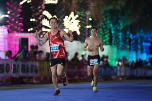 BIB: 41620, 40517
                            <button type="button" onclick="openModal(15367368)" class="btn btn-primary btn-sm float-right btn-popup" data-toggle="modal" data-target=".modal-high-quality">
                        <i class="fas fa-shopping-cart"></i> Add to Cart
                    </button>
                                            <button type="button" onclick="isThisMe(15367368, true)" class="btn btn-success btn-sm float-right btn-popup btn-isme hidden" data-toggle="tooltip" data-placement="bottom" title="นี่คือรูปของคุณใช่ไหม คลิกที่นี่เพื่อเอาเข้าอัลบั้ม">
                        <i class="fas fa-plus"></i> Add to album
                    </button>
                    <button type="button" onclick="isThisMe(15367368, false)" class="btn btn-warning btn-sm float-right btn-popup btn-isnotme hidden">
                        <i class="fas fa-ban"></i> Remove from album
                    </button>