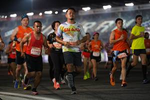 BIB: 203, 21438, 22980, 27364
                            <button type="button" onclick="openModal(13928027)" class="btn btn-primary btn-sm float-right btn-popup" data-toggle="modal" data-target=".modal-high-quality">
                        <i class="fas fa-shopping-cart"></i> Add to Cart
                    </button>
                                            <button type="button" onclick="isThisMe(13928027, true)" class="btn btn-success btn-sm float-right btn-popup btn-isme hidden" data-toggle="tooltip" data-placement="bottom" title="นี่คือรูปของคุณใช่ไหม คลิกที่นี่เพื่อเอาเข้าอัลบั้ม">
                        <i class="fas fa-plus"></i> Add to album
                    </button>
                    <button type="button" onclick="isThisMe(13928027, false)" class="btn btn-warning btn-sm float-right btn-popup btn-isnotme hidden">
                        <i class="fas fa-ban"></i> Remove from album
                    </button>