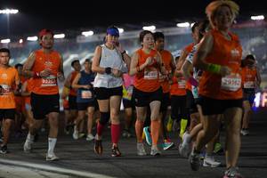 BIB: 22853, 2299, 92207, 29162
                            <button type="button" onclick="openModal(13962107)" class="btn btn-primary btn-sm float-right btn-popup" data-toggle="modal" data-target=".modal-high-quality">
                        <i class="fas fa-shopping-cart"></i> Add to Cart
                    </button>
                                            <button type="button" onclick="isThisMe(13962107, true)" class="btn btn-success btn-sm float-right btn-popup btn-isme hidden" data-toggle="tooltip" data-placement="bottom" title="นี่คือรูปของคุณใช่ไหม คลิกที่นี่เพื่อเอาเข้าอัลบั้ม">
                        <i class="fas fa-plus"></i> Add to album
                    </button>
                    <button type="button" onclick="isThisMe(13962107, false)" class="btn btn-warning btn-sm float-right btn-popup btn-isnotme hidden">
                        <i class="fas fa-ban"></i> Remove from album
                    </button>