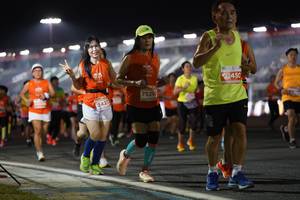 BIB: 21450, 7520, 2427
                            <button type="button" onclick="openModal(14033347)" class="btn btn-primary btn-sm float-right btn-popup" data-toggle="modal" data-target=".modal-high-quality">
                        <i class="fas fa-shopping-cart"></i> Add to Cart
                    </button>
                                            <button type="button" onclick="isThisMe(14033347, true)" class="btn btn-success btn-sm float-right btn-popup btn-isme hidden" data-toggle="tooltip" data-placement="bottom" title="นี่คือรูปของคุณใช่ไหม คลิกที่นี่เพื่อเอาเข้าอัลบั้ม">
                        <i class="fas fa-plus"></i> Add to album
                    </button>
                    <button type="button" onclick="isThisMe(14033347, false)" class="btn btn-warning btn-sm float-right btn-popup btn-isnotme hidden">
                        <i class="fas fa-ban"></i> Remove from album
                    </button>