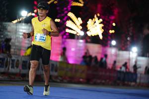 BIB: 594
                            <button type="button" onclick="openModal(14211477)" class="btn btn-primary btn-sm float-right btn-popup" data-toggle="modal" data-target=".modal-high-quality">
                        <i class="fas fa-shopping-cart"></i> Add to Cart
                    </button>
                                            <button type="button" onclick="isThisMe(14211477, true)" class="btn btn-success btn-sm float-right btn-popup btn-isme hidden" data-toggle="tooltip" data-placement="bottom" title="นี่คือรูปของคุณใช่ไหม คลิกที่นี่เพื่อเอาเข้าอัลบั้ม">
                        <i class="fas fa-plus"></i> Add to album
                    </button>
                    <button type="button" onclick="isThisMe(14211477, false)" class="btn btn-warning btn-sm float-right btn-popup btn-isnotme hidden">
                        <i class="fas fa-ban"></i> Remove from album
                    </button>