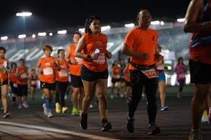 BIB: 3405, 0375
                            <button type="button" onclick="openModal(13883740)" class="btn btn-primary btn-sm float-right btn-popup" data-toggle="modal" data-target=".modal-high-quality">
                        <i class="fas fa-shopping-cart"></i> Add to Cart
                    </button>
                                            <button type="button" onclick="isThisMe(13883740, true)" class="btn btn-success btn-sm float-right btn-popup btn-isme hidden" data-toggle="tooltip" data-placement="bottom" title="นี่คือรูปของคุณใช่ไหม คลิกที่นี่เพื่อเอาเข้าอัลบั้ม">
                        <i class="fas fa-plus"></i> Add to album
                    </button>
                    <button type="button" onclick="isThisMe(13883740, false)" class="btn btn-warning btn-sm float-right btn-popup btn-isnotme hidden">
                        <i class="fas fa-ban"></i> Remove from album
                    </button>