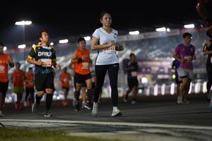 BIB: 29143
                            <button type="button" onclick="openModal(13887579)" class="btn btn-primary btn-sm float-right btn-popup" data-toggle="modal" data-target=".modal-high-quality">
                        <i class="fas fa-shopping-cart"></i> Add to Cart
                    </button>
                                            <button type="button" onclick="isThisMe(13887579, true)" class="btn btn-success btn-sm float-right btn-popup btn-isme hidden" data-toggle="tooltip" data-placement="bottom" title="นี่คือรูปของคุณใช่ไหม คลิกที่นี่เพื่อเอาเข้าอัลบั้ม">
                        <i class="fas fa-plus"></i> Add to album
                    </button>
                    <button type="button" onclick="isThisMe(13887579, false)" class="btn btn-warning btn-sm float-right btn-popup btn-isnotme hidden">
                        <i class="fas fa-ban"></i> Remove from album
                    </button>