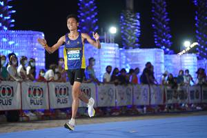 BIB: 41709
                            <button type="button" onclick="openModal(14046706)" class="btn btn-primary btn-sm float-right btn-popup" data-toggle="modal" data-target=".modal-high-quality">
                        <i class="fas fa-shopping-cart"></i> Add to Cart
                    </button>
                                            <button type="button" onclick="isThisMe(14046706, true)" class="btn btn-success btn-sm float-right btn-popup btn-isme hidden" data-toggle="tooltip" data-placement="bottom" title="นี่คือรูปของคุณใช่ไหม คลิกที่นี่เพื่อเอาเข้าอัลบั้ม">
                        <i class="fas fa-plus"></i> Add to album
                    </button>
                    <button type="button" onclick="isThisMe(14046706, false)" class="btn btn-warning btn-sm float-right btn-popup btn-isnotme hidden">
                        <i class="fas fa-ban"></i> Remove from album
                    </button>