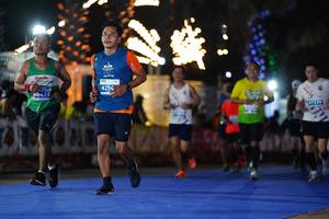 BIB: 4214, 0472
                            <button type="button" onclick="openModal(14242232)" class="btn btn-primary btn-sm float-right btn-popup" data-toggle="modal" data-target=".modal-high-quality">
                        <i class="fas fa-shopping-cart"></i> Add to Cart
                    </button>
                                            <button type="button" onclick="isThisMe(14242232, true)" class="btn btn-success btn-sm float-right btn-popup btn-isme hidden" data-toggle="tooltip" data-placement="bottom" title="นี่คือรูปของคุณใช่ไหม คลิกที่นี่เพื่อเอาเข้าอัลบั้ม">
                        <i class="fas fa-plus"></i> Add to album
                    </button>
                    <button type="button" onclick="isThisMe(14242232, false)" class="btn btn-warning btn-sm float-right btn-popup btn-isnotme hidden">
                        <i class="fas fa-ban"></i> Remove from album
                    </button>