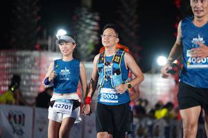 BIB: 40501, 40003, 42701
                            <button type="button" onclick="openModal(14232769)" class="btn btn-primary btn-sm float-right btn-popup" data-toggle="modal" data-target=".modal-high-quality">
                        <i class="fas fa-shopping-cart"></i> Add to Cart
                    </button>
                                            <button type="button" onclick="isThisMe(14232769, true)" class="btn btn-success btn-sm float-right btn-popup btn-isme hidden" data-toggle="tooltip" data-placement="bottom" title="นี่คือรูปของคุณใช่ไหม คลิกที่นี่เพื่อเอาเข้าอัลบั้ม">
                        <i class="fas fa-plus"></i> Add to album
                    </button>
                    <button type="button" onclick="isThisMe(14232769, false)" class="btn btn-warning btn-sm float-right btn-popup btn-isnotme hidden">
                        <i class="fas fa-ban"></i> Remove from album
                    </button>