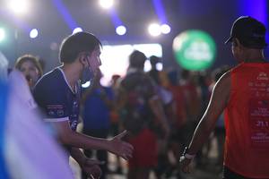 BIB: 211
                            <button type="button" onclick="openModal(15369846)" class="btn btn-primary btn-sm float-right btn-popup" data-toggle="modal" data-target=".modal-high-quality">
                        <i class="fas fa-shopping-cart"></i> Add to Cart
                    </button>
                                            <button type="button" onclick="isThisMe(15369846, true)" class="btn btn-success btn-sm float-right btn-popup btn-isme hidden" data-toggle="tooltip" data-placement="bottom" title="นี่คือรูปของคุณใช่ไหม คลิกที่นี่เพื่อเอาเข้าอัลบั้ม">
                        <i class="fas fa-plus"></i> Add to album
                    </button>
                    <button type="button" onclick="isThisMe(15369846, false)" class="btn btn-warning btn-sm float-right btn-popup btn-isnotme hidden">
                        <i class="fas fa-ban"></i> Remove from album
                    </button>