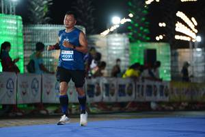 BIB: 41091
                            <button type="button" onclick="openModal(14254019)" class="btn btn-primary btn-sm float-right btn-popup" data-toggle="modal" data-target=".modal-high-quality">
                        <i class="fas fa-shopping-cart"></i> Add to Cart
                    </button>
                                            <button type="button" onclick="isThisMe(14254019, true)" class="btn btn-success btn-sm float-right btn-popup btn-isme hidden" data-toggle="tooltip" data-placement="bottom" title="นี่คือรูปของคุณใช่ไหม คลิกที่นี่เพื่อเอาเข้าอัลบั้ม">
                        <i class="fas fa-plus"></i> Add to album
                    </button>
                    <button type="button" onclick="isThisMe(14254019, false)" class="btn btn-warning btn-sm float-right btn-popup btn-isnotme hidden">
                        <i class="fas fa-ban"></i> Remove from album
                    </button>