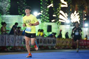 BIB: 2018, 40915
                            <button type="button" onclick="openModal(14205089)" class="btn btn-primary btn-sm float-right btn-popup" data-toggle="modal" data-target=".modal-high-quality">
                        <i class="fas fa-shopping-cart"></i> Add to Cart
                    </button>
                                            <button type="button" onclick="isThisMe(14205089, true)" class="btn btn-success btn-sm float-right btn-popup btn-isme hidden" data-toggle="tooltip" data-placement="bottom" title="นี่คือรูปของคุณใช่ไหม คลิกที่นี่เพื่อเอาเข้าอัลบั้ม">
                        <i class="fas fa-plus"></i> Add to album
                    </button>
                    <button type="button" onclick="isThisMe(14205089, false)" class="btn btn-warning btn-sm float-right btn-popup btn-isnotme hidden">
                        <i class="fas fa-ban"></i> Remove from album
                    </button>