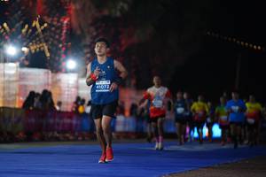 BIB: 41072
                            <button type="button" onclick="openModal(14184085)" class="btn btn-primary btn-sm float-right btn-popup" data-toggle="modal" data-target=".modal-high-quality">
                        <i class="fas fa-shopping-cart"></i> Add to Cart
                    </button>
                                            <button type="button" onclick="isThisMe(14184085, true)" class="btn btn-success btn-sm float-right btn-popup btn-isme hidden" data-toggle="tooltip" data-placement="bottom" title="นี่คือรูปของคุณใช่ไหม คลิกที่นี่เพื่อเอาเข้าอัลบั้ม">
                        <i class="fas fa-plus"></i> Add to album
                    </button>
                    <button type="button" onclick="isThisMe(14184085, false)" class="btn btn-warning btn-sm float-right btn-popup btn-isnotme hidden">
                        <i class="fas fa-ban"></i> Remove from album
                    </button>