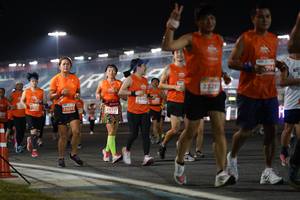 BIB: 014, 2325, 25692, 29371
                            <button type="button" onclick="openModal(14009519)" class="btn btn-primary btn-sm float-right btn-popup" data-toggle="modal" data-target=".modal-high-quality">
                        <i class="fas fa-shopping-cart"></i> Add to Cart
                    </button>
                                            <button type="button" onclick="isThisMe(14009519, true)" class="btn btn-success btn-sm float-right btn-popup btn-isme hidden" data-toggle="tooltip" data-placement="bottom" title="นี่คือรูปของคุณใช่ไหม คลิกที่นี่เพื่อเอาเข้าอัลบั้ม">
                        <i class="fas fa-plus"></i> Add to album
                    </button>
                    <button type="button" onclick="isThisMe(14009519, false)" class="btn btn-warning btn-sm float-right btn-popup btn-isnotme hidden">
                        <i class="fas fa-ban"></i> Remove from album
                    </button>