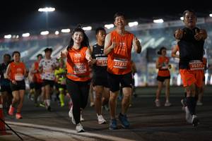 BIB: 26579, 27232, 25311, 2038
                            <button type="button" onclick="openModal(13939975)" class="btn btn-primary btn-sm float-right btn-popup" data-toggle="modal" data-target=".modal-high-quality">
                        <i class="fas fa-shopping-cart"></i> Add to Cart
                    </button>
                                            <button type="button" onclick="isThisMe(13939975, true)" class="btn btn-success btn-sm float-right btn-popup btn-isme hidden" data-toggle="tooltip" data-placement="bottom" title="นี่คือรูปของคุณใช่ไหม คลิกที่นี่เพื่อเอาเข้าอัลบั้ม">
                        <i class="fas fa-plus"></i> Add to album
                    </button>
                    <button type="button" onclick="isThisMe(13939975, false)" class="btn btn-warning btn-sm float-right btn-popup btn-isnotme hidden">
                        <i class="fas fa-ban"></i> Remove from album
                    </button>