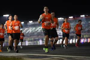 BIB: 20045, 2519, 2019
                            <button type="button" onclick="openModal(13869943)" class="btn btn-primary btn-sm float-right btn-popup" data-toggle="modal" data-target=".modal-high-quality">
                        <i class="fas fa-shopping-cart"></i> Add to Cart
                    </button>
                                            <button type="button" onclick="isThisMe(13869943, true)" class="btn btn-success btn-sm float-right btn-popup btn-isme hidden" data-toggle="tooltip" data-placement="bottom" title="นี่คือรูปของคุณใช่ไหม คลิกที่นี่เพื่อเอาเข้าอัลบั้ม">
                        <i class="fas fa-plus"></i> Add to album
                    </button>
                    <button type="button" onclick="isThisMe(13869943, false)" class="btn btn-warning btn-sm float-right btn-popup btn-isnotme hidden">
                        <i class="fas fa-ban"></i> Remove from album
                    </button>