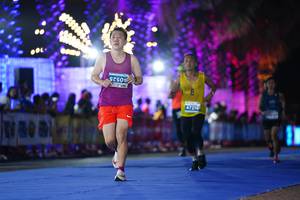 BIB: 0525, 47216
                            <button type="button" onclick="openModal(15368919)" class="btn btn-primary btn-sm float-right btn-popup" data-toggle="modal" data-target=".modal-high-quality">
                        <i class="fas fa-shopping-cart"></i> Add to Cart
                    </button>
                                            <button type="button" onclick="isThisMe(15368919, true)" class="btn btn-success btn-sm float-right btn-popup btn-isme hidden" data-toggle="tooltip" data-placement="bottom" title="นี่คือรูปของคุณใช่ไหม คลิกที่นี่เพื่อเอาเข้าอัลบั้ม">
                        <i class="fas fa-plus"></i> Add to album
                    </button>
                    <button type="button" onclick="isThisMe(15368919, false)" class="btn btn-warning btn-sm float-right btn-popup btn-isnotme hidden">
                        <i class="fas fa-ban"></i> Remove from album
                    </button>