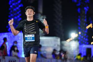 BIB: 202
                            <button type="button" onclick="openModal(14243519)" class="btn btn-primary btn-sm float-right btn-popup" data-toggle="modal" data-target=".modal-high-quality">
                        <i class="fas fa-shopping-cart"></i> Add to Cart
                    </button>
                                            <button type="button" onclick="isThisMe(14243519, true)" class="btn btn-success btn-sm float-right btn-popup btn-isme hidden" data-toggle="tooltip" data-placement="bottom" title="นี่คือรูปของคุณใช่ไหม คลิกที่นี่เพื่อเอาเข้าอัลบั้ม">
                        <i class="fas fa-plus"></i> Add to album
                    </button>
                    <button type="button" onclick="isThisMe(14243519, false)" class="btn btn-warning btn-sm float-right btn-popup btn-isnotme hidden">
                        <i class="fas fa-ban"></i> Remove from album
                    </button>