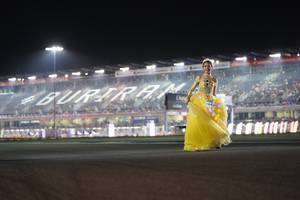 BIB: 764
                            <button type="button" onclick="openModal(13941017)" class="btn btn-primary btn-sm float-right btn-popup" data-toggle="modal" data-target=".modal-high-quality">
                        <i class="fas fa-shopping-cart"></i> Add to Cart
                    </button>
                                            <button type="button" onclick="isThisMe(13941017, true)" class="btn btn-success btn-sm float-right btn-popup btn-isme hidden" data-toggle="tooltip" data-placement="bottom" title="นี่คือรูปของคุณใช่ไหม คลิกที่นี่เพื่อเอาเข้าอัลบั้ม">
                        <i class="fas fa-plus"></i> Add to album
                    </button>
                    <button type="button" onclick="isThisMe(13941017, false)" class="btn btn-warning btn-sm float-right btn-popup btn-isnotme hidden">
                        <i class="fas fa-ban"></i> Remove from album
                    </button>