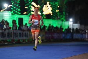 BIB: 998
                            <button type="button" onclick="openModal(14055617)" class="btn btn-primary btn-sm float-right btn-popup" data-toggle="modal" data-target=".modal-high-quality">
                        <i class="fas fa-shopping-cart"></i> Add to Cart
                    </button>
                                            <button type="button" onclick="isThisMe(14055617, true)" class="btn btn-success btn-sm float-right btn-popup btn-isme hidden" data-toggle="tooltip" data-placement="bottom" title="นี่คือรูปของคุณใช่ไหม คลิกที่นี่เพื่อเอาเข้าอัลบั้ม">
                        <i class="fas fa-plus"></i> Add to album
                    </button>
                    <button type="button" onclick="isThisMe(14055617, false)" class="btn btn-warning btn-sm float-right btn-popup btn-isnotme hidden">
                        <i class="fas fa-ban"></i> Remove from album
                    </button>