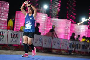 BIB: 267
                            <button type="button" onclick="openModal(14240829)" class="btn btn-primary btn-sm float-right btn-popup" data-toggle="modal" data-target=".modal-high-quality">
                        <i class="fas fa-shopping-cart"></i> Add to Cart
                    </button>
                                            <button type="button" onclick="isThisMe(14240829, true)" class="btn btn-success btn-sm float-right btn-popup btn-isme hidden" data-toggle="tooltip" data-placement="bottom" title="นี่คือรูปของคุณใช่ไหม คลิกที่นี่เพื่อเอาเข้าอัลบั้ม">
                        <i class="fas fa-plus"></i> Add to album
                    </button>
                    <button type="button" onclick="isThisMe(14240829, false)" class="btn btn-warning btn-sm float-right btn-popup btn-isnotme hidden">
                        <i class="fas fa-ban"></i> Remove from album
                    </button>