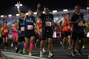 BIB: 2560, 25723, 255
                            <button type="button" onclick="openModal(13943271)" class="btn btn-primary btn-sm float-right btn-popup" data-toggle="modal" data-target=".modal-high-quality">
                        <i class="fas fa-shopping-cart"></i> Add to Cart
                    </button>
                                            <button type="button" onclick="isThisMe(13943271, true)" class="btn btn-success btn-sm float-right btn-popup btn-isme hidden" data-toggle="tooltip" data-placement="bottom" title="นี่คือรูปของคุณใช่ไหม คลิกที่นี่เพื่อเอาเข้าอัลบั้ม">
                        <i class="fas fa-plus"></i> Add to album
                    </button>
                    <button type="button" onclick="isThisMe(13943271, false)" class="btn btn-warning btn-sm float-right btn-popup btn-isnotme hidden">
                        <i class="fas fa-ban"></i> Remove from album
                    </button>