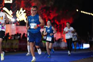 BIB: 000000, 2913
                            <button type="button" onclick="openModal(14107593)" class="btn btn-primary btn-sm float-right btn-popup" data-toggle="modal" data-target=".modal-high-quality">
                        <i class="fas fa-shopping-cart"></i> Add to Cart
                    </button>
                                            <button type="button" onclick="isThisMe(14107593, true)" class="btn btn-success btn-sm float-right btn-popup btn-isme hidden" data-toggle="tooltip" data-placement="bottom" title="นี่คือรูปของคุณใช่ไหม คลิกที่นี่เพื่อเอาเข้าอัลบั้ม">
                        <i class="fas fa-plus"></i> Add to album
                    </button>
                    <button type="button" onclick="isThisMe(14107593, false)" class="btn btn-warning btn-sm float-right btn-popup btn-isnotme hidden">
                        <i class="fas fa-ban"></i> Remove from album
                    </button>