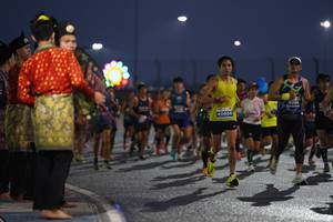 BIB: 9966, 406665
                            <button type="button" onclick="openModal(13844060)" class="btn btn-primary btn-sm float-right btn-popup" data-toggle="modal" data-target=".modal-high-quality">
                        <i class="fas fa-shopping-cart"></i> Add to Cart
                    </button>
                                            <button type="button" onclick="isThisMe(13844060, true)" class="btn btn-success btn-sm float-right btn-popup btn-isme hidden" data-toggle="tooltip" data-placement="bottom" title="นี่คือรูปของคุณใช่ไหม คลิกที่นี่เพื่อเอาเข้าอัลบั้ม">
                        <i class="fas fa-plus"></i> Add to album
                    </button>
                    <button type="button" onclick="isThisMe(13844060, false)" class="btn btn-warning btn-sm float-right btn-popup btn-isnotme hidden">
                        <i class="fas fa-ban"></i> Remove from album
                    </button>