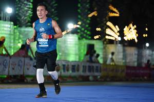 BIB: 100, 40721
                            <button type="button" onclick="openModal(14099829)" class="btn btn-primary btn-sm float-right btn-popup" data-toggle="modal" data-target=".modal-high-quality">
                        <i class="fas fa-shopping-cart"></i> Add to Cart
                    </button>
                                            <button type="button" onclick="isThisMe(14099829, true)" class="btn btn-success btn-sm float-right btn-popup btn-isme hidden" data-toggle="tooltip" data-placement="bottom" title="นี่คือรูปของคุณใช่ไหม คลิกที่นี่เพื่อเอาเข้าอัลบั้ม">
                        <i class="fas fa-plus"></i> Add to album
                    </button>
                    <button type="button" onclick="isThisMe(14099829, false)" class="btn btn-warning btn-sm float-right btn-popup btn-isnotme hidden">
                        <i class="fas fa-ban"></i> Remove from album
                    </button>