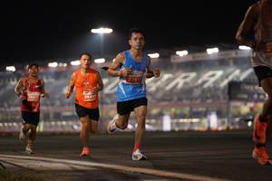 BIB: 2761, 26632, 264
                            <button type="button" onclick="openModal(13963600)" class="btn btn-primary btn-sm float-right btn-popup" data-toggle="modal" data-target=".modal-high-quality">
                        <i class="fas fa-shopping-cart"></i> Add to Cart
                    </button>
                                            <button type="button" onclick="isThisMe(13963600, true)" class="btn btn-success btn-sm float-right btn-popup btn-isme hidden" data-toggle="tooltip" data-placement="bottom" title="นี่คือรูปของคุณใช่ไหม คลิกที่นี่เพื่อเอาเข้าอัลบั้ม">
                        <i class="fas fa-plus"></i> Add to album
                    </button>
                    <button type="button" onclick="isThisMe(13963600, false)" class="btn btn-warning btn-sm float-right btn-popup btn-isnotme hidden">
                        <i class="fas fa-ban"></i> Remove from album
                    </button>