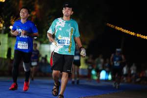 BIB: 4583, 42807
                            <button type="button" onclick="openModal(14203992)" class="btn btn-primary btn-sm float-right btn-popup" data-toggle="modal" data-target=".modal-high-quality">
                        <i class="fas fa-shopping-cart"></i> Add to Cart
                    </button>
                                            <button type="button" onclick="isThisMe(14203992, true)" class="btn btn-success btn-sm float-right btn-popup btn-isme hidden" data-toggle="tooltip" data-placement="bottom" title="นี่คือรูปของคุณใช่ไหม คลิกที่นี่เพื่อเอาเข้าอัลบั้ม">
                        <i class="fas fa-plus"></i> Add to album
                    </button>
                    <button type="button" onclick="isThisMe(14203992, false)" class="btn btn-warning btn-sm float-right btn-popup btn-isnotme hidden">
                        <i class="fas fa-ban"></i> Remove from album
                    </button>