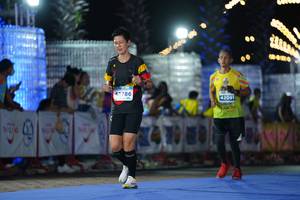 BIB: 4786, 42091
                            <button type="button" onclick="openModal(14240191)" class="btn btn-primary btn-sm float-right btn-popup" data-toggle="modal" data-target=".modal-high-quality">
                        <i class="fas fa-shopping-cart"></i> Add to Cart
                    </button>
                                            <button type="button" onclick="isThisMe(14240191, true)" class="btn btn-success btn-sm float-right btn-popup btn-isme hidden" data-toggle="tooltip" data-placement="bottom" title="นี่คือรูปของคุณใช่ไหม คลิกที่นี่เพื่อเอาเข้าอัลบั้ม">
                        <i class="fas fa-plus"></i> Add to album
                    </button>
                    <button type="button" onclick="isThisMe(14240191, false)" class="btn btn-warning btn-sm float-right btn-popup btn-isnotme hidden">
                        <i class="fas fa-ban"></i> Remove from album
                    </button>