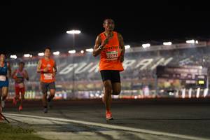 BIB: 25043
                            <button type="button" onclick="openModal(13971587)" class="btn btn-primary btn-sm float-right btn-popup" data-toggle="modal" data-target=".modal-high-quality">
                        <i class="fas fa-shopping-cart"></i> Add to Cart
                    </button>
                                            <button type="button" onclick="isThisMe(13971587, true)" class="btn btn-success btn-sm float-right btn-popup btn-isme hidden" data-toggle="tooltip" data-placement="bottom" title="นี่คือรูปของคุณใช่ไหม คลิกที่นี่เพื่อเอาเข้าอัลบั้ม">
                        <i class="fas fa-plus"></i> Add to album
                    </button>
                    <button type="button" onclick="isThisMe(13971587, false)" class="btn btn-warning btn-sm float-right btn-popup btn-isnotme hidden">
                        <i class="fas fa-ban"></i> Remove from album
                    </button>