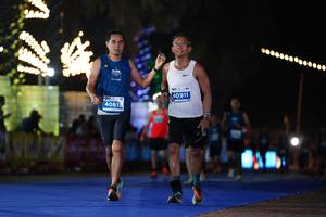 BIB: 40911
                            <button type="button" onclick="openModal(14235899)" class="btn btn-primary btn-sm float-right btn-popup" data-toggle="modal" data-target=".modal-high-quality">
                        <i class="fas fa-shopping-cart"></i> Add to Cart
                    </button>
                                            <button type="button" onclick="isThisMe(14235899, true)" class="btn btn-success btn-sm float-right btn-popup btn-isme hidden" data-toggle="tooltip" data-placement="bottom" title="นี่คือรูปของคุณใช่ไหม คลิกที่นี่เพื่อเอาเข้าอัลบั้ม">
                        <i class="fas fa-plus"></i> Add to album
                    </button>
                    <button type="button" onclick="isThisMe(14235899, false)" class="btn btn-warning btn-sm float-right btn-popup btn-isnotme hidden">
                        <i class="fas fa-ban"></i> Remove from album
                    </button>