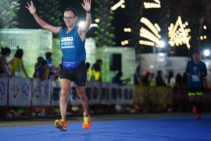 BIB: 41890
                            <button type="button" onclick="openModal(14211712)" class="btn btn-primary btn-sm float-right btn-popup" data-toggle="modal" data-target=".modal-high-quality">
                        <i class="fas fa-shopping-cart"></i> Add to Cart
                    </button>
                                            <button type="button" onclick="isThisMe(14211712, true)" class="btn btn-success btn-sm float-right btn-popup btn-isme hidden" data-toggle="tooltip" data-placement="bottom" title="นี่คือรูปของคุณใช่ไหม คลิกที่นี่เพื่อเอาเข้าอัลบั้ม">
                        <i class="fas fa-plus"></i> Add to album
                    </button>
                    <button type="button" onclick="isThisMe(14211712, false)" class="btn btn-warning btn-sm float-right btn-popup btn-isnotme hidden">
                        <i class="fas fa-ban"></i> Remove from album
                    </button>