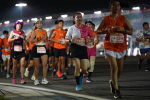 BIB: 24024, 28233, 2283, 29354, 28546
                            <button type="button" onclick="openModal(13886110)" class="btn btn-primary btn-sm float-right btn-popup" data-toggle="modal" data-target=".modal-high-quality">
                        <i class="fas fa-shopping-cart"></i> Add to Cart
                    </button>
                                            <button type="button" onclick="isThisMe(13886110, true)" class="btn btn-success btn-sm float-right btn-popup btn-isme hidden" data-toggle="tooltip" data-placement="bottom" title="นี่คือรูปของคุณใช่ไหม คลิกที่นี่เพื่อเอาเข้าอัลบั้ม">
                        <i class="fas fa-plus"></i> Add to album
                    </button>
                    <button type="button" onclick="isThisMe(13886110, false)" class="btn btn-warning btn-sm float-right btn-popup btn-isnotme hidden">
                        <i class="fas fa-ban"></i> Remove from album
                    </button>