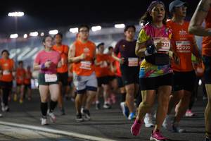 BIB: 221, 22090, 29340
                            <button type="button" onclick="openModal(14047965)" class="btn btn-primary btn-sm float-right btn-popup" data-toggle="modal" data-target=".modal-high-quality">
                        <i class="fas fa-shopping-cart"></i> Add to Cart
                    </button>
                                            <button type="button" onclick="isThisMe(14047965, true)" class="btn btn-success btn-sm float-right btn-popup btn-isme hidden" data-toggle="tooltip" data-placement="bottom" title="นี่คือรูปของคุณใช่ไหม คลิกที่นี่เพื่อเอาเข้าอัลบั้ม">
                        <i class="fas fa-plus"></i> Add to album
                    </button>
                    <button type="button" onclick="isThisMe(14047965, false)" class="btn btn-warning btn-sm float-right btn-popup btn-isnotme hidden">
                        <i class="fas fa-ban"></i> Remove from album
                    </button>