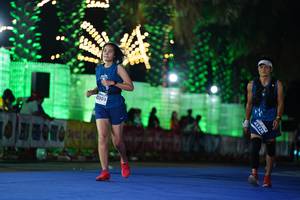 BIB: 309, 45326
                            <button type="button" onclick="openModal(14246539)" class="btn btn-primary btn-sm float-right btn-popup" data-toggle="modal" data-target=".modal-high-quality">
                        <i class="fas fa-shopping-cart"></i> Add to Cart
                    </button>
                                            <button type="button" onclick="isThisMe(14246539, true)" class="btn btn-success btn-sm float-right btn-popup btn-isme hidden" data-toggle="tooltip" data-placement="bottom" title="นี่คือรูปของคุณใช่ไหม คลิกที่นี่เพื่อเอาเข้าอัลบั้ม">
                        <i class="fas fa-plus"></i> Add to album
                    </button>
                    <button type="button" onclick="isThisMe(14246539, false)" class="btn btn-warning btn-sm float-right btn-popup btn-isnotme hidden">
                        <i class="fas fa-ban"></i> Remove from album
                    </button>