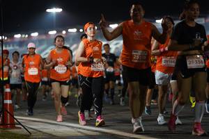 BIB: 25519, 28186, 29356, 28426, 23098
                            <button type="button" onclick="openModal(13893124)" class="btn btn-primary btn-sm float-right btn-popup" data-toggle="modal" data-target=".modal-high-quality">
                        <i class="fas fa-shopping-cart"></i> Add to Cart
                    </button>
                                            <button type="button" onclick="isThisMe(13893124, true)" class="btn btn-success btn-sm float-right btn-popup btn-isme hidden" data-toggle="tooltip" data-placement="bottom" title="นี่คือรูปของคุณใช่ไหม คลิกที่นี่เพื่อเอาเข้าอัลบั้ม">
                        <i class="fas fa-plus"></i> Add to album
                    </button>
                    <button type="button" onclick="isThisMe(13893124, false)" class="btn btn-warning btn-sm float-right btn-popup btn-isnotme hidden">
                        <i class="fas fa-ban"></i> Remove from album
                    </button>