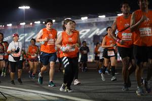 BIB: 2590, 25962, 20886, 2285, 20106, 28902
                            <button type="button" onclick="openModal(14048404)" class="btn btn-primary btn-sm float-right btn-popup" data-toggle="modal" data-target=".modal-high-quality">
                        <i class="fas fa-shopping-cart"></i> Add to Cart
                    </button>
                                            <button type="button" onclick="isThisMe(14048404, true)" class="btn btn-success btn-sm float-right btn-popup btn-isme hidden" data-toggle="tooltip" data-placement="bottom" title="นี่คือรูปของคุณใช่ไหม คลิกที่นี่เพื่อเอาเข้าอัลบั้ม">
                        <i class="fas fa-plus"></i> Add to album
                    </button>
                    <button type="button" onclick="isThisMe(14048404, false)" class="btn btn-warning btn-sm float-right btn-popup btn-isnotme hidden">
                        <i class="fas fa-ban"></i> Remove from album
                    </button>