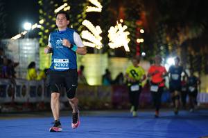 BIB: 40102
                            <button type="button" onclick="openModal(14211649)" class="btn btn-primary btn-sm float-right btn-popup" data-toggle="modal" data-target=".modal-high-quality">
                        <i class="fas fa-shopping-cart"></i> Add to Cart
                    </button>
                                            <button type="button" onclick="isThisMe(14211649, true)" class="btn btn-success btn-sm float-right btn-popup btn-isme hidden" data-toggle="tooltip" data-placement="bottom" title="นี่คือรูปของคุณใช่ไหม คลิกที่นี่เพื่อเอาเข้าอัลบั้ม">
                        <i class="fas fa-plus"></i> Add to album
                    </button>
                    <button type="button" onclick="isThisMe(14211649, false)" class="btn btn-warning btn-sm float-right btn-popup btn-isnotme hidden">
                        <i class="fas fa-ban"></i> Remove from album
                    </button>