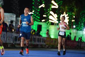 BIB: 4213, 42738
                            <button type="button" onclick="openModal(14210624)" class="btn btn-primary btn-sm float-right btn-popup" data-toggle="modal" data-target=".modal-high-quality">
                        <i class="fas fa-shopping-cart"></i> Add to Cart
                    </button>
                                            <button type="button" onclick="isThisMe(14210624, true)" class="btn btn-success btn-sm float-right btn-popup btn-isme hidden" data-toggle="tooltip" data-placement="bottom" title="นี่คือรูปของคุณใช่ไหม คลิกที่นี่เพื่อเอาเข้าอัลบั้ม">
                        <i class="fas fa-plus"></i> Add to album
                    </button>
                    <button type="button" onclick="isThisMe(14210624, false)" class="btn btn-warning btn-sm float-right btn-popup btn-isnotme hidden">
                        <i class="fas fa-ban"></i> Remove from album
                    </button>